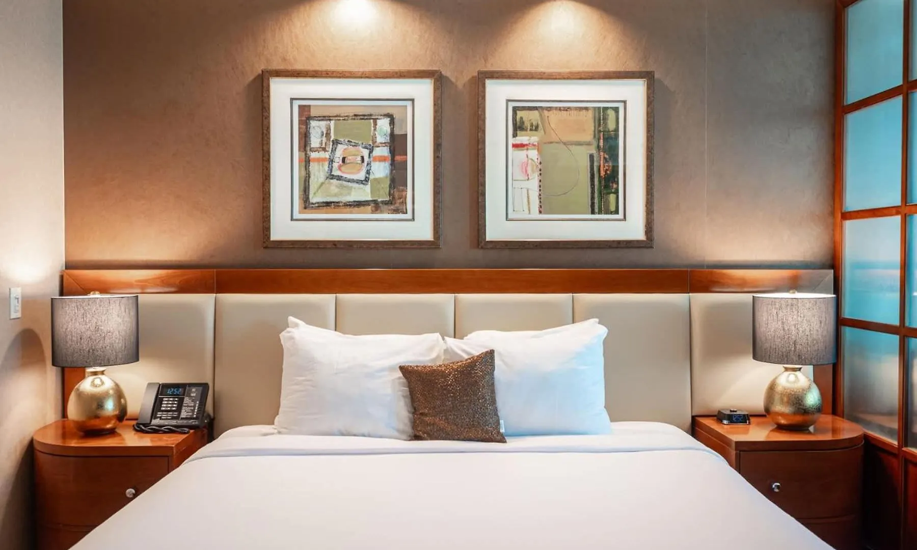 No Resort Fee Strip View Suite& Free Valet& Pool Las Vegas 0*,